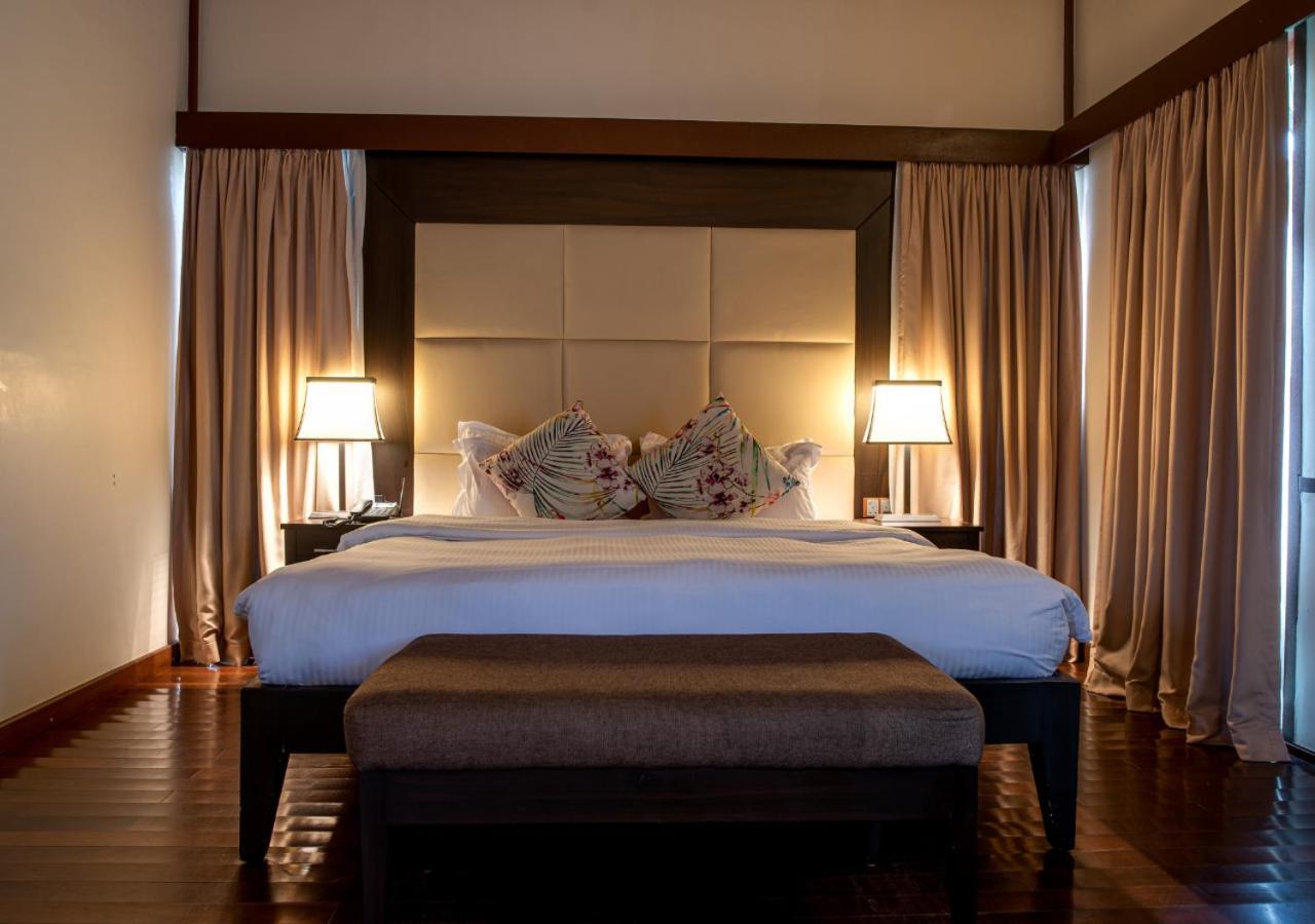 Lakowe Lakes Hotel, Golf And Country Estate By Newmark ラゴス エクステリア 写真