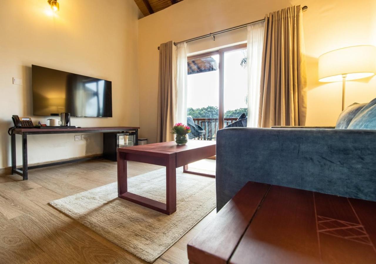Lakowe Lakes Hotel, Golf And Country Estate By Newmark ラゴス エクステリア 写真